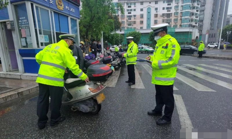 又一輪整治開始！超標電動車、闖紅燈、逆向行駛，抓！